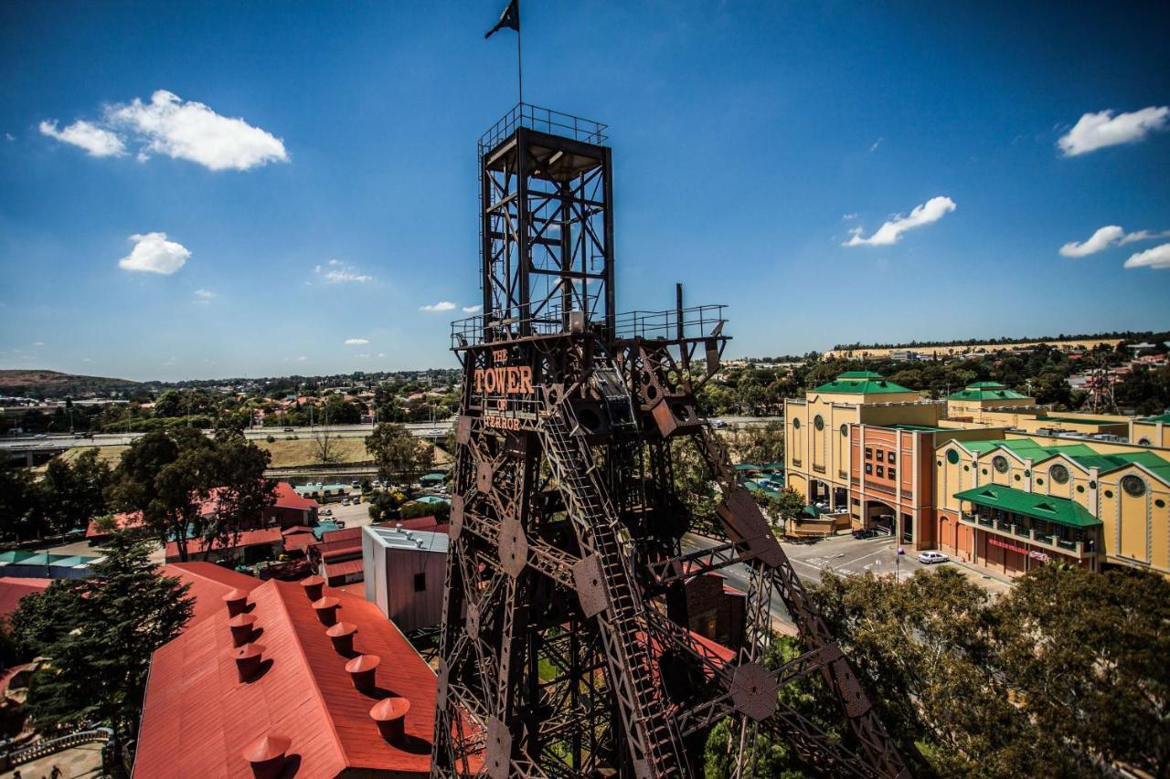Gold Reef City Theme Park Hotel Joanesburgo Exterior foto